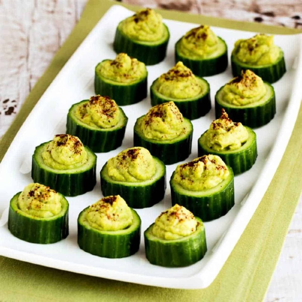 1200-Cucumber-Guacamole-Appetizer-Bites.jpg