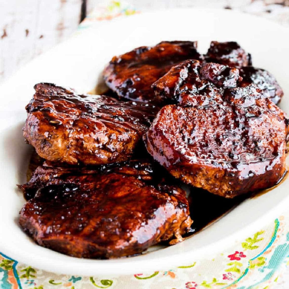 1200-pork-chops-balsamic-kalynskitchen.jpg