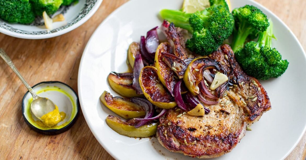 pork-cutlets-recipe-with-fennel-apples-onions-social.jpg